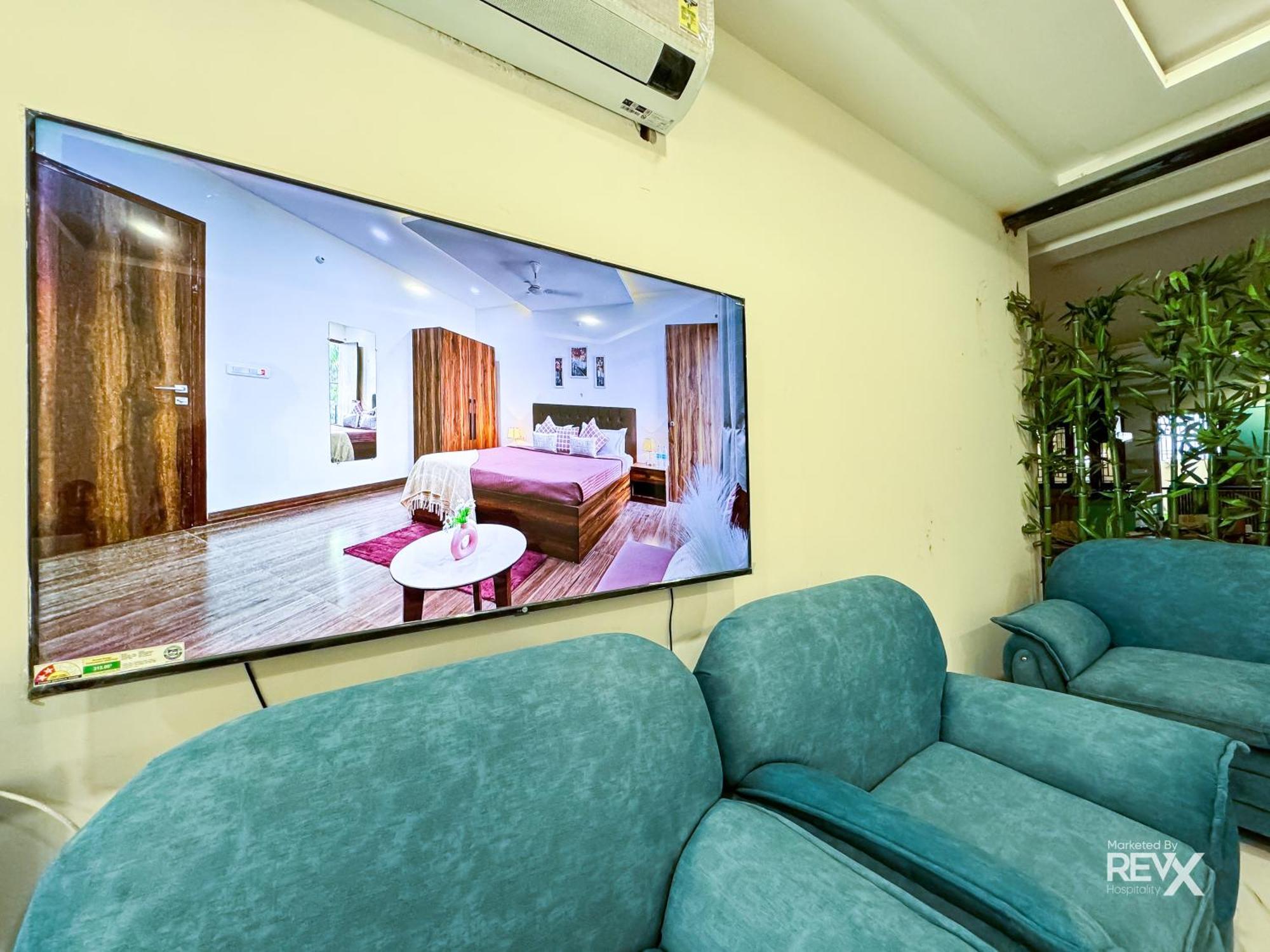 Guru Sadan A Luxe Stay Ayodhya Esterno foto