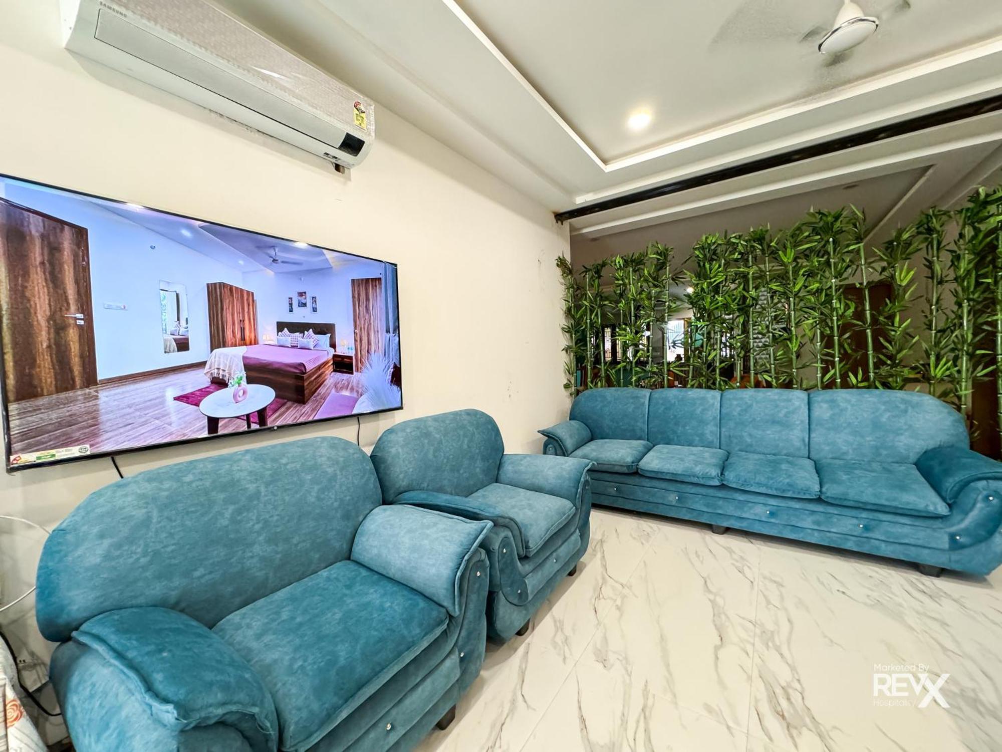 Guru Sadan A Luxe Stay Ayodhya Esterno foto