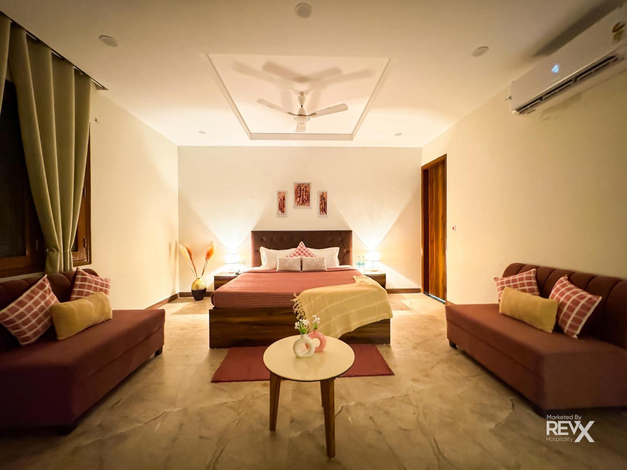 Guru Sadan A Luxe Stay Ayodhya Esterno foto