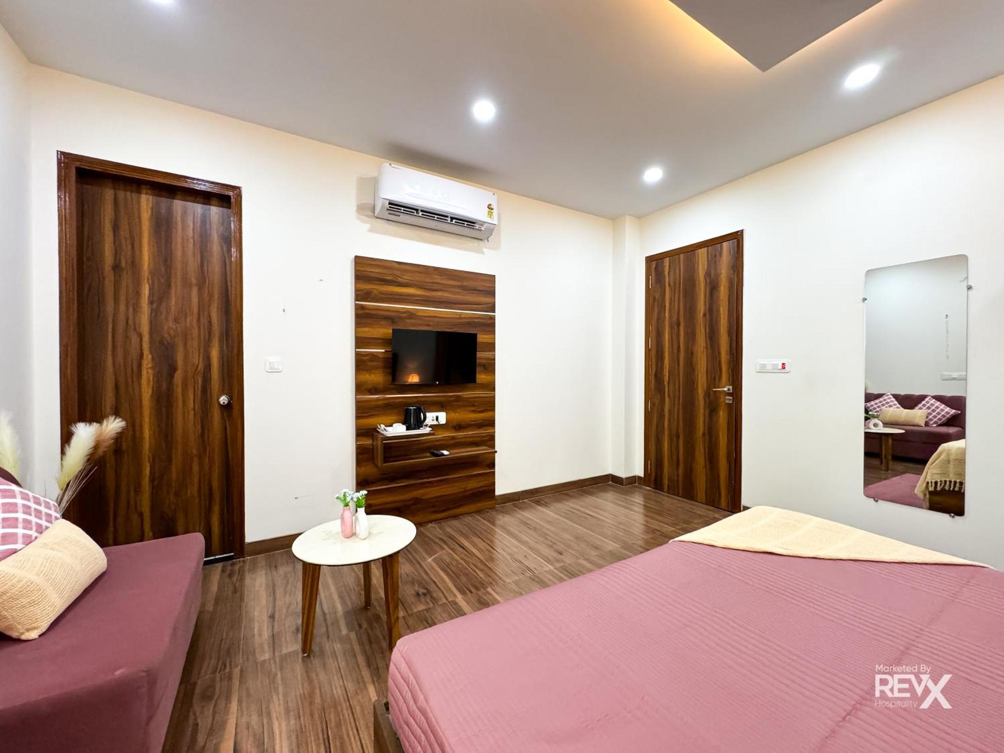 Guru Sadan A Luxe Stay Ayodhya Esterno foto
